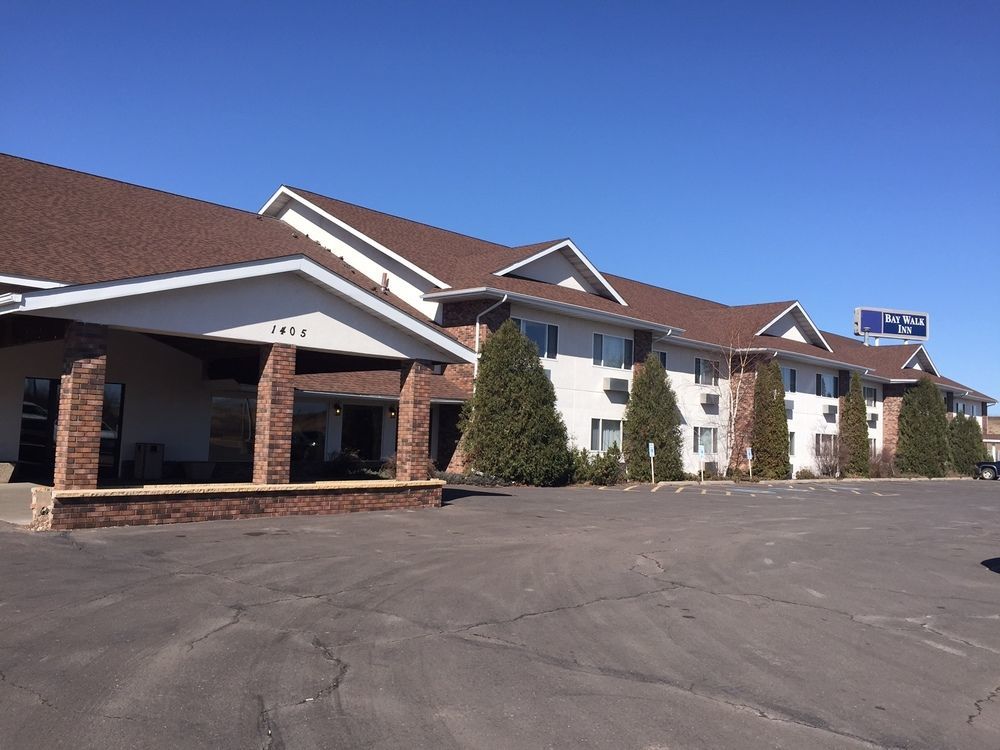 Boarders Inn & Suites By Cobblestone Hotels Superior Exterior photo